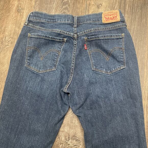 Levi's 505 Straight Women's Size 6 Jeans Dk Wash Denim Classic 90's Lt distress - Picture 6 of 11